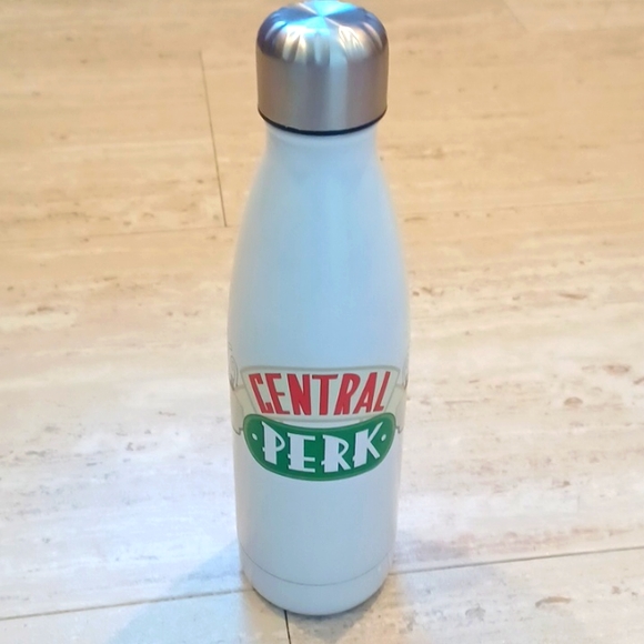 FRIENDS "Central Perk" Travel Water Bottle - Picture 1 of 7